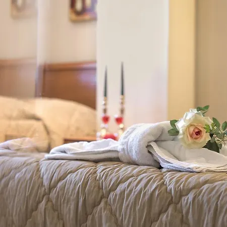 Mouse Island 3* Perama (Corfu)